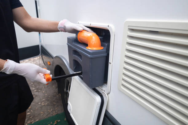 Portable Toilet Options We Offer in Warm Springs, CA